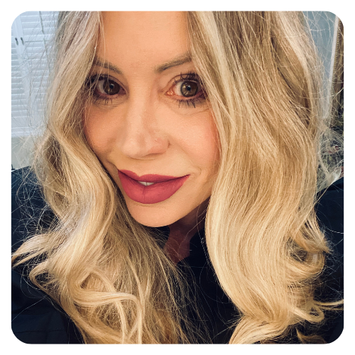 Bethany McKenzie (@letmebe83) November Phat Foodie of the Month